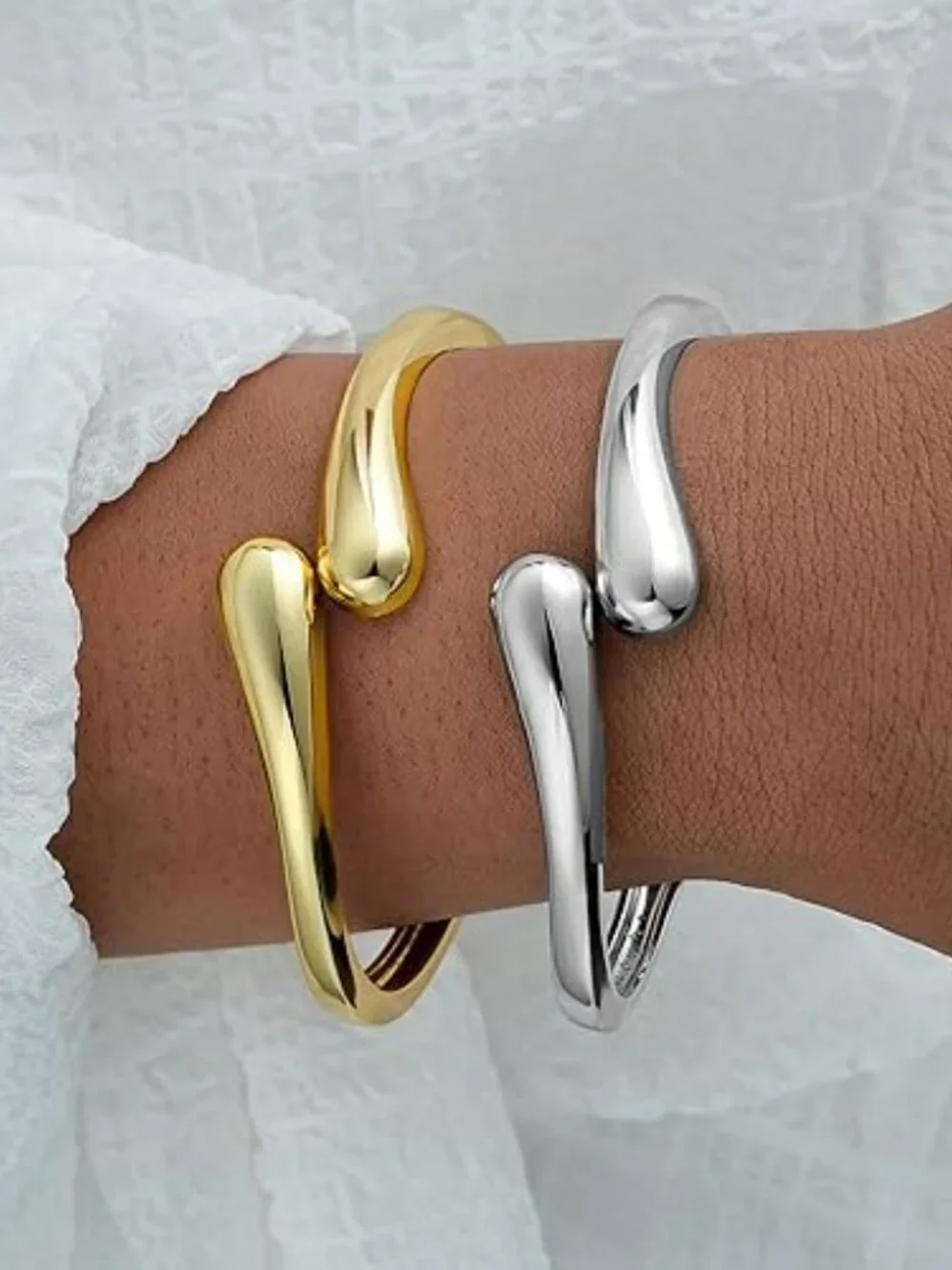 NEW Chunky Gold Bangle Bracelets Classy Gold & Silver Combo Stackable Elegant